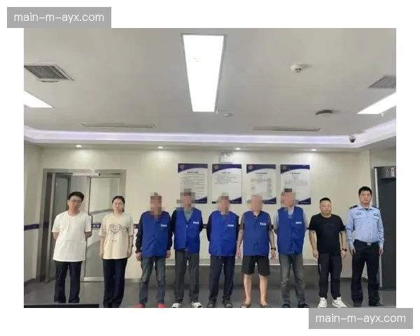 意大利警方破获跨国非法赌球团伙，涉及多名低级别联赛球员
